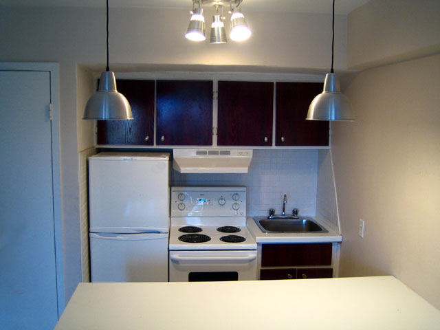Studio / Bachelor Apartments for rent in Montreal (Downtown) at 3565 Lorne - Photo 02 - RentQuebecApartments – L5007