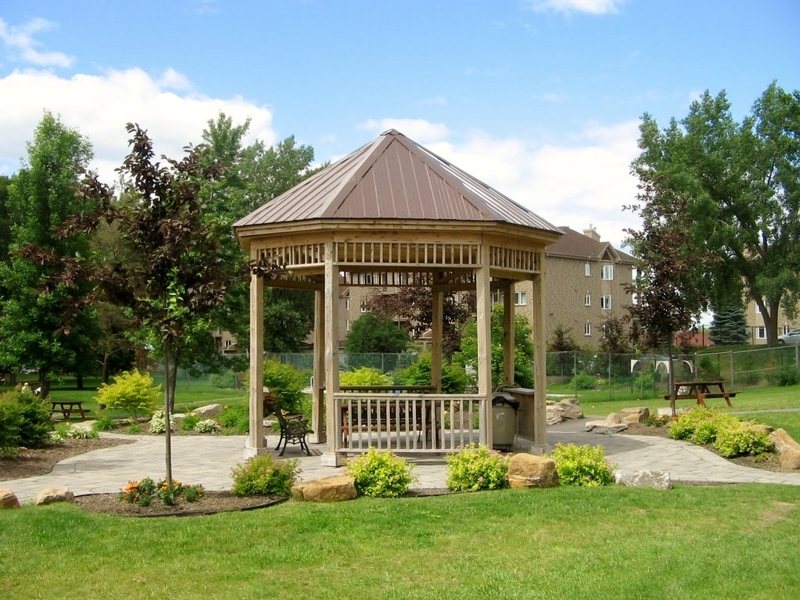 2 bedroom Apartments for rent in Laval at Les Habitations du Souvenir - Photo 04 - RentQuebecApartments – L4968