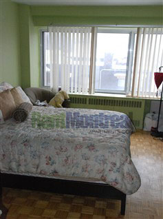 Studio / Bachelor Apartments for rent in Notre-Dame-de-Grace at Tour Girouard - Photo 03 - RentQuebecApartments – L2077