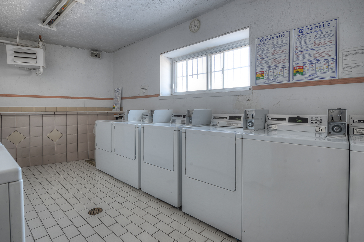 Studio / Bachelor Apartments for rent in Montreal (Downtown) at St Urbain - Photo 04 - RentQuebecApartments – L1057
