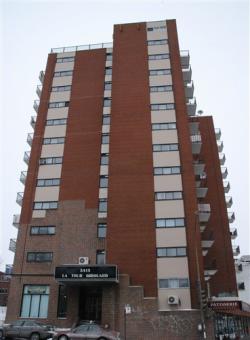 Studio / Bachelor Apartments for rent in Notre-Dame-de-Grace at Tour Girouard - Photo 05 - RentQuebecApartments – L2077