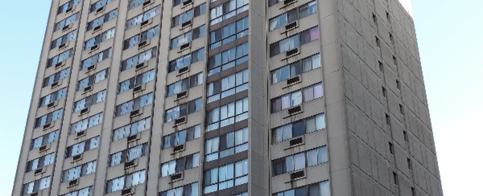 luxurious 3 bedroom Apartments for rent in Montreal at Place du Fort - Photo 11 - RentQuebecApartments – L8983