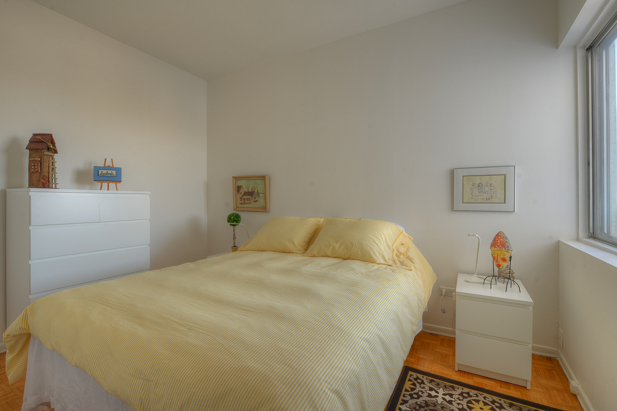 2 bedroom Apartments for rent in Montreal (Downtown) at Place du Cercle - Photo 07 - RentQuebecApartments – L1150
