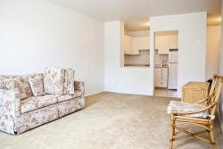 1 bedroom Apartments for rent in Ville-Lasalle at Toulon sur Mer - Photo 06 - RentQuebecApartments – L6134