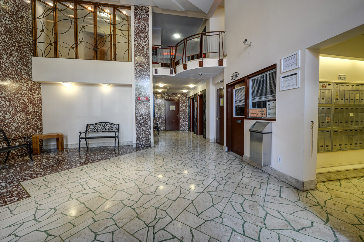 1 bedroom Apartments for rent in Montreal (Downtown) at 1420 St Mathieu - Photo 03 - RentQuebecApartments – L125118