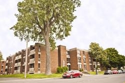 2 bedroom Apartments for rent in Ville-Lasalle at Bridgeview - Photo 01 - RentQuebecApartments – L529