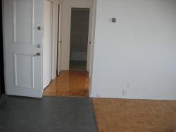 1 bedroom Apartments for rent in Cote-St-Luc at Pavillon Highrise - Photo 06 - RentQuebecApartments – L5786
