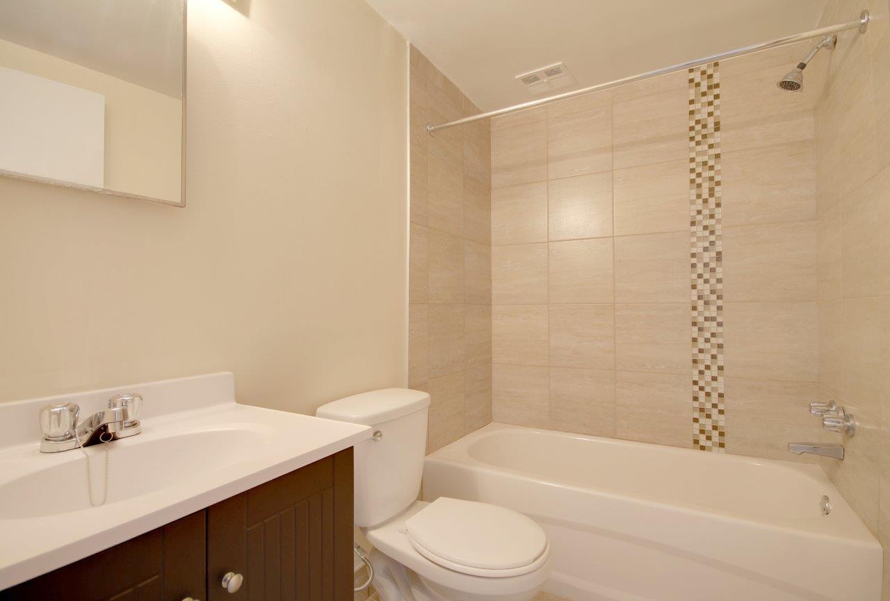 2 bedroom Apartments for rent in Pierrefonds-Roxboro at Le Palais Pierrefonds - Photo 08 - RentQuebecApartments – L179181