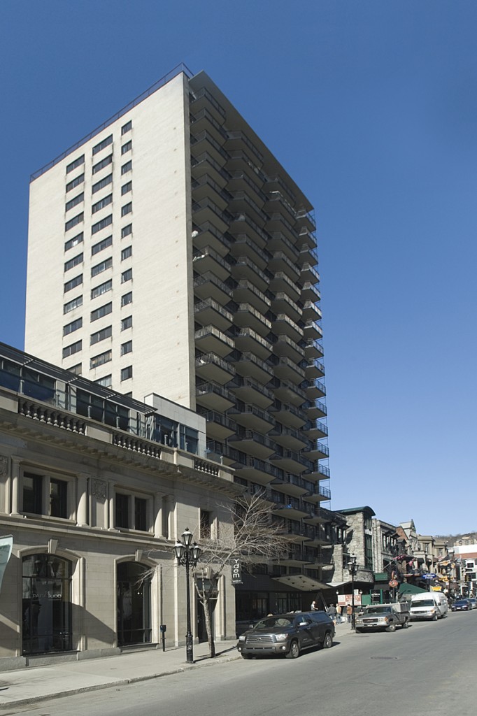 1 bedroom Apartments for rent in Montreal at 1420 Crescent - Photo 01 - RentQuebecApartments – L22993