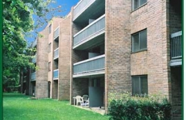 Studio / Bachelor Apartments for rent in Nuns' Island at PH 4 - 4 - Photo 01 - RentQuebecApartments – L144906