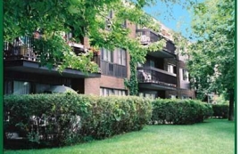 2 bedroom Apartments for rent in Nuns' Island at PH 2 - 3 Elevator - Photo 01 - RentQuebecApartments – L144900
