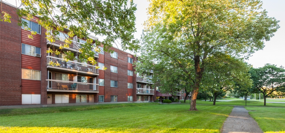 3 bedroom Apartments for rent in Laval at Papineau Leblanc - Photo 05 - RentQuebecApartments – L9531