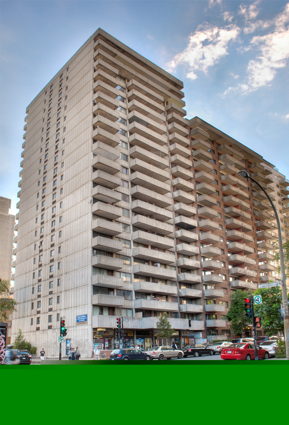 2 bedroom Apartments for rent in Montreal (Downtown) at St Marc - Photo 03 - RentQuebecApartments – L9539