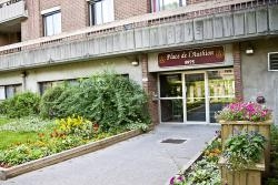 2 bedroom Apartments for rent in Anjou at Place de lAuthion - Photo 01 - RentQuebecApartments – L4547