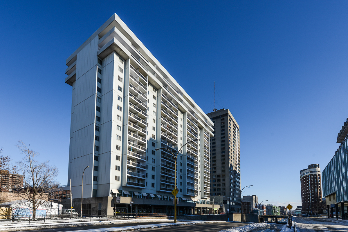2 bedroom Apartments for rent in Montreal (Downtown) at Place du Cercle - Photo 12 - RentQuebecApartments – L1150