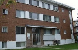 1 bedroom Apartments for rent in Pointe-Claire at Delmar Avenue - Photo 01 - RentQuebecApartments – L9883