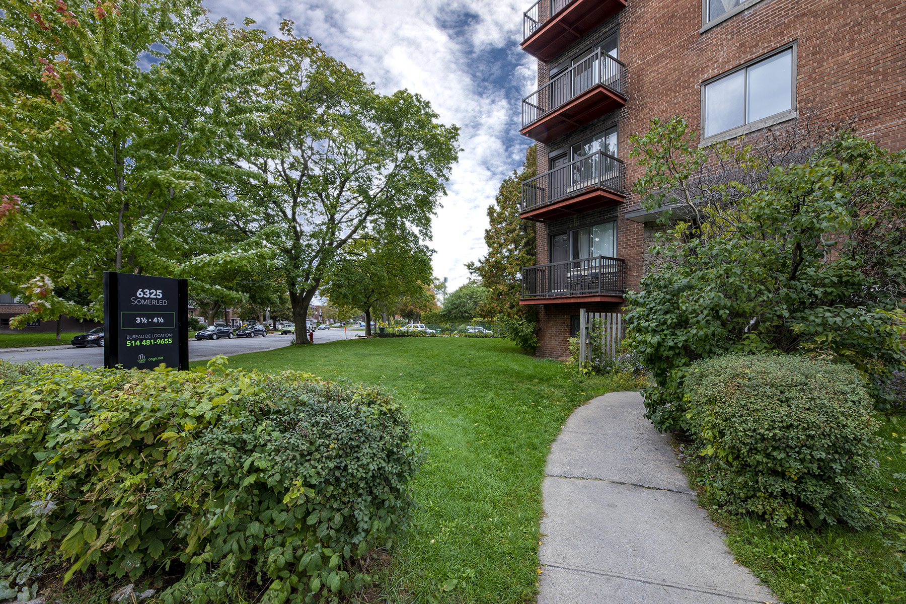 1 bedroom Apartments for rent in Notre-Dame-de-Grace at 6325 Somerled - Photo 01 - RentQuebecApartments – L401538