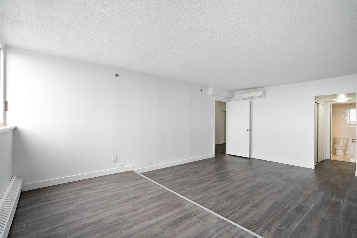 1 bedroom Apartments for rent in Montreal (Downtown) at 2250 Guy - Photo 06 - RentQuebecApartments – L410504