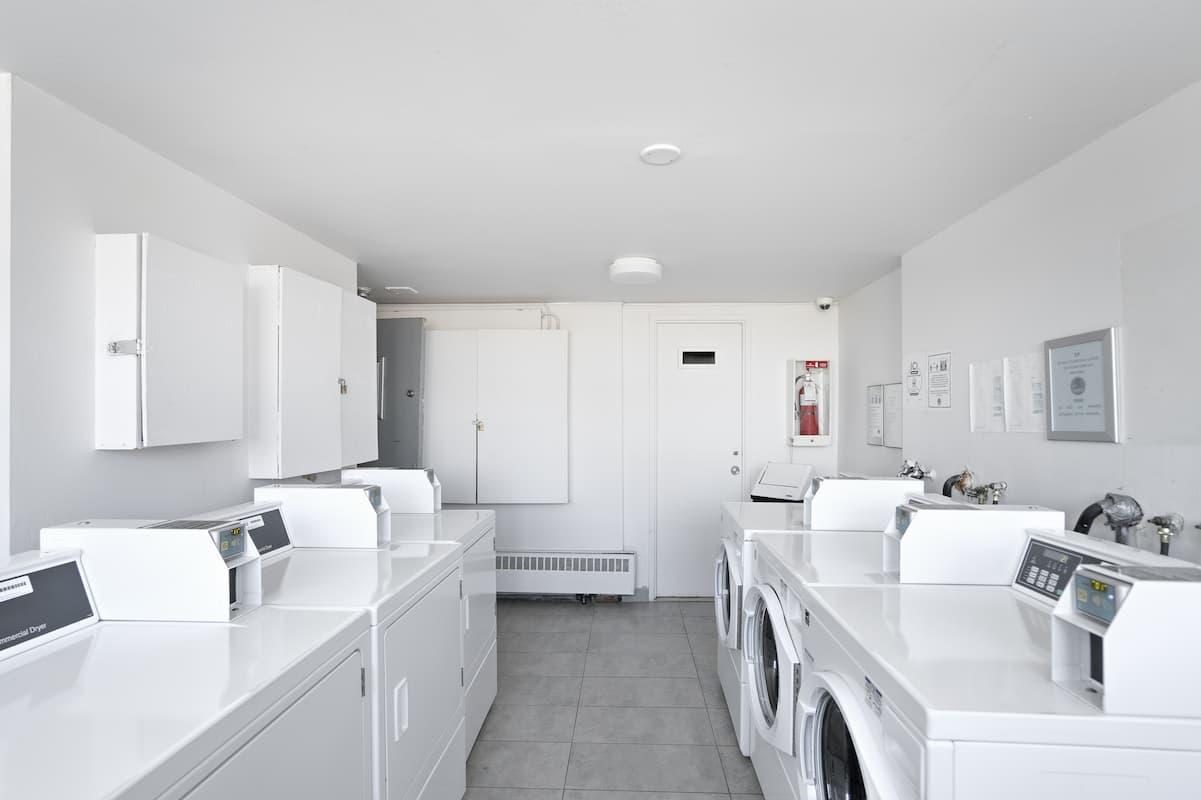 2 bedroom Apartments for rent in Ahuntsic-Cartierville at Bois-De-Boulogne - Photo 03 - RentQuebecApartments – L415800