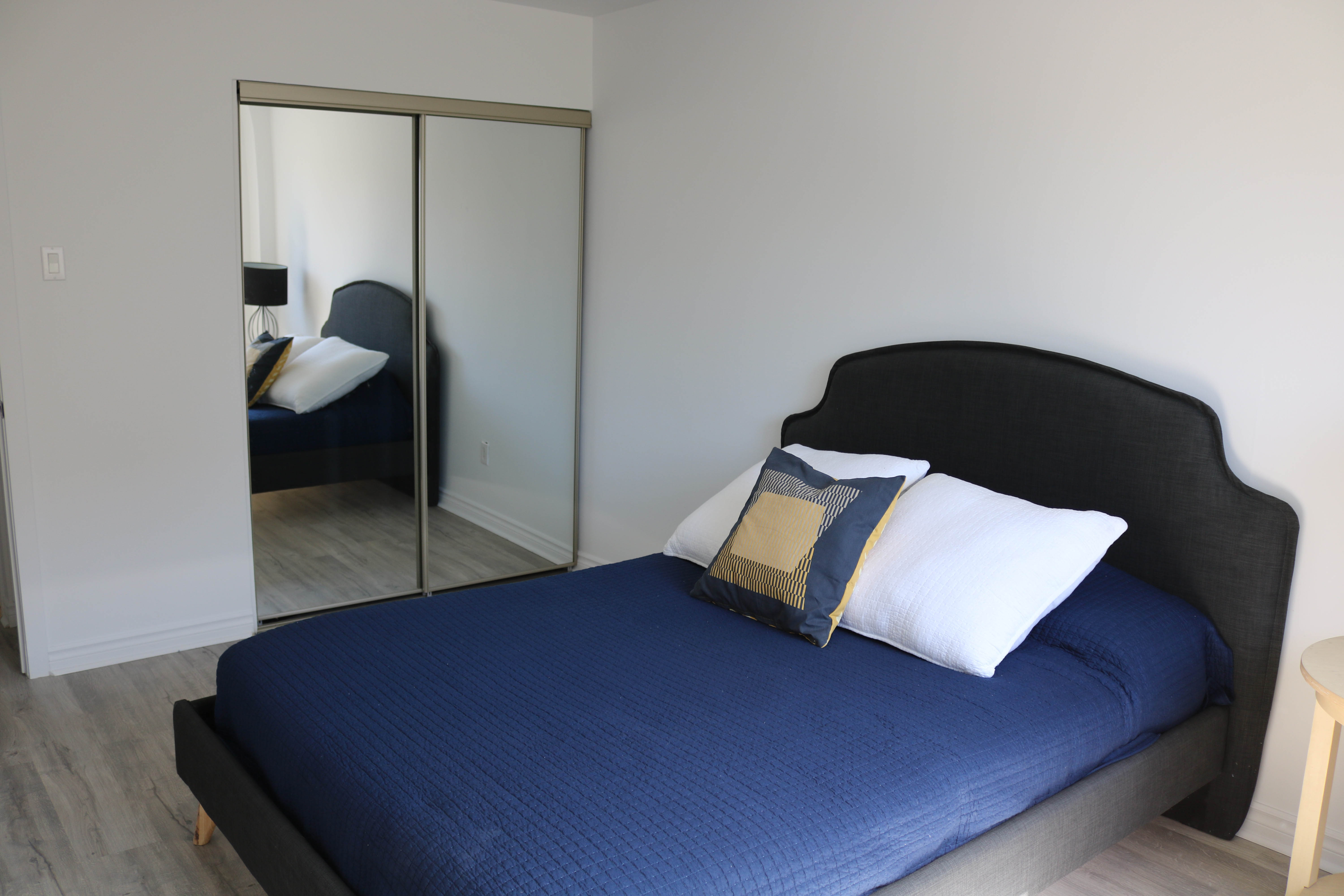 1 bedroom Apartments for rent in Dollard-des-Ormeaux at Place Fairview - Photo 03 - RentQuebecApartments – L404486