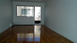 1 bedroom Apartments for rent in St. Leonard at Parkview Realties - Photo 01 - RentQuebecApartments – L641