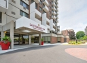 1 bedroom Apartments for rent in Cote-St-Luc at Red Top Tower Apartments - Photo 01 - RentQuebecApartments – L415053