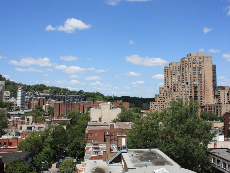 Studio / Bachelor Apartments for rent in Montreal (Downtown) at Le Durocher - Photo 03 - RentQuebecApartments – L7383