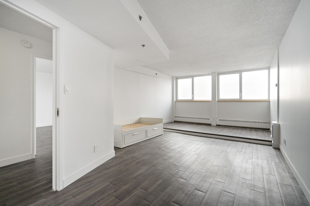 Studio / Bachelor Apartments for rent in Montreal (Downtown) at 2250 Guy - Photo 08 - RentQuebecApartments – L410503