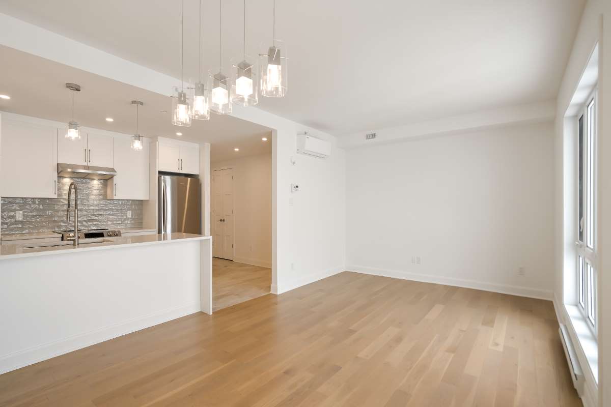 1 bedroom Apartments for rent in Laval at The Topaz - Photo 12 - RentQuebecApartments – L414972
