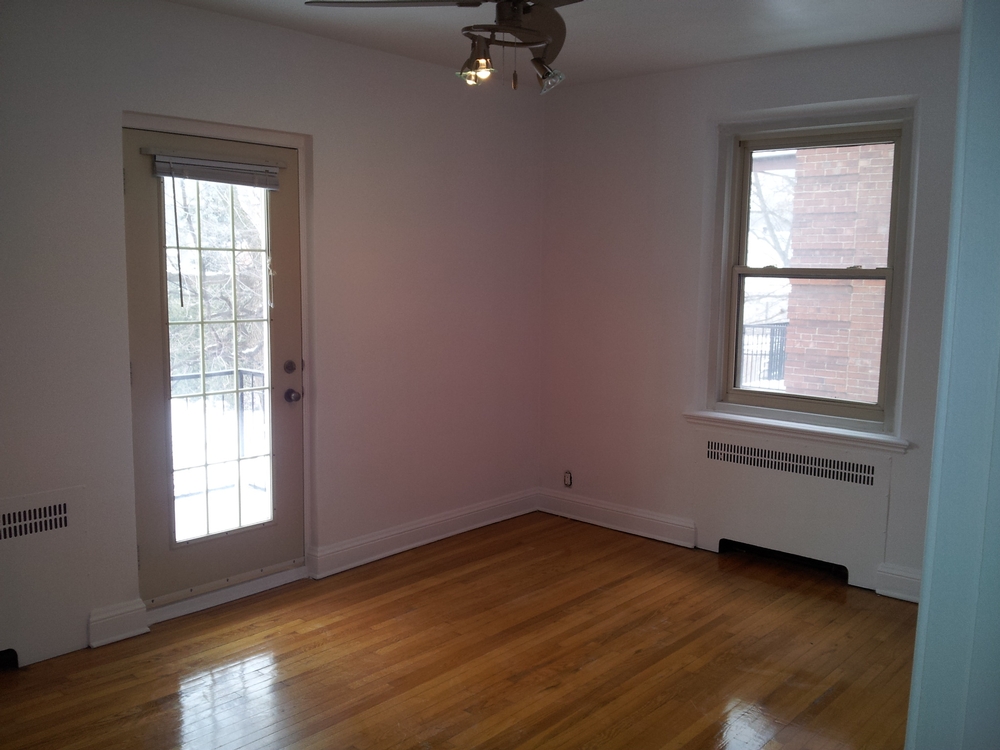 1 bedroom Apartments for rent in Hampstead at 1-2 Ellerdale - Photo 03 - RentQuebecApartments – L9522